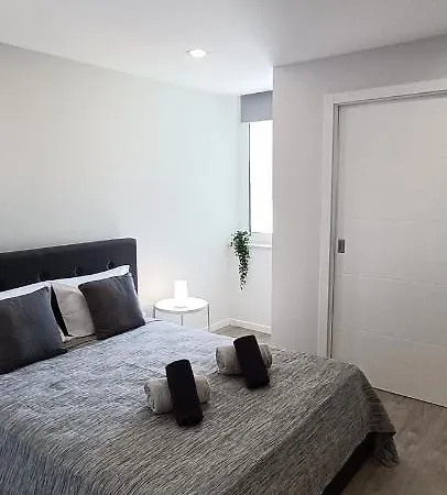 Tower 1106 Apartment