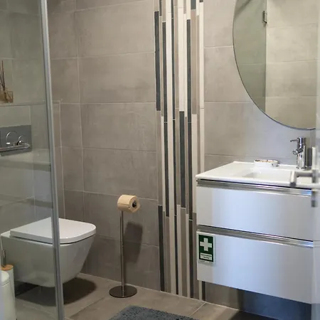 Green Tower 1106 Apartamento