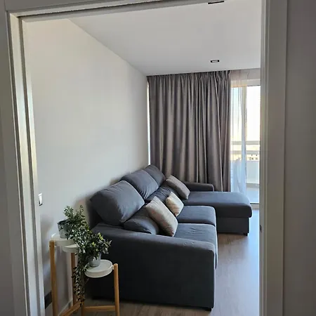 Apartment Tower 1106 *