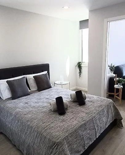 Lägenhet Tower 1106