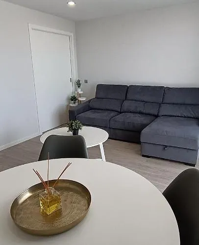 Lägenhet Tower 1106